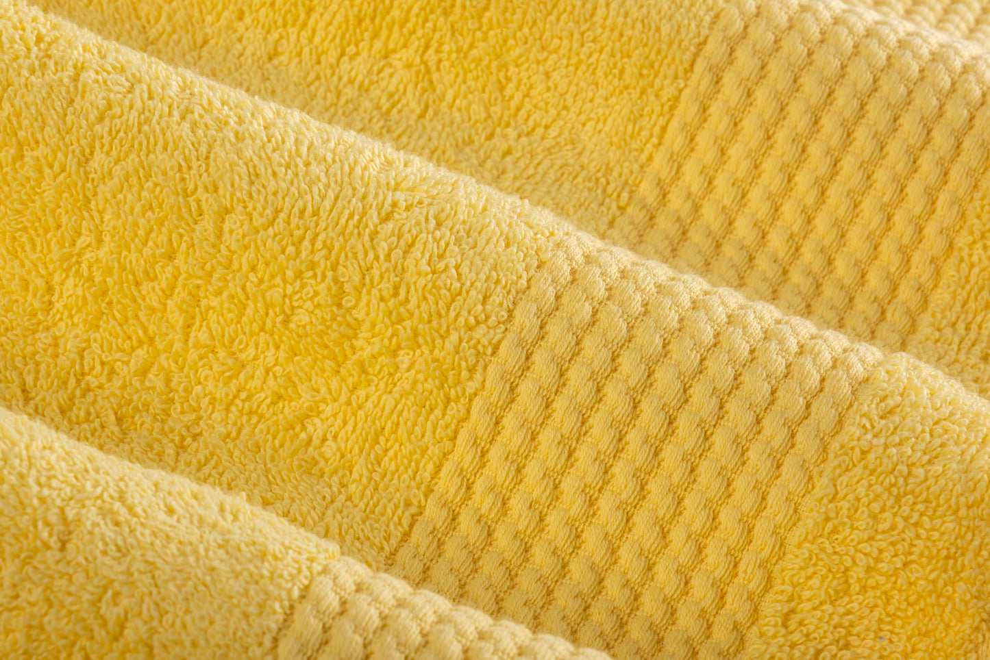 HALLEY Turkish Bath Towels Set – 4 Piece Bathroom Set, Ultra Soft, Machine Washable, Highly Absorbent, 100% Cotton - 650 GSM Luxury Spa Quality, 1 Bath Towels, 1 Hand Towels, 2 Washcloths - Yellow